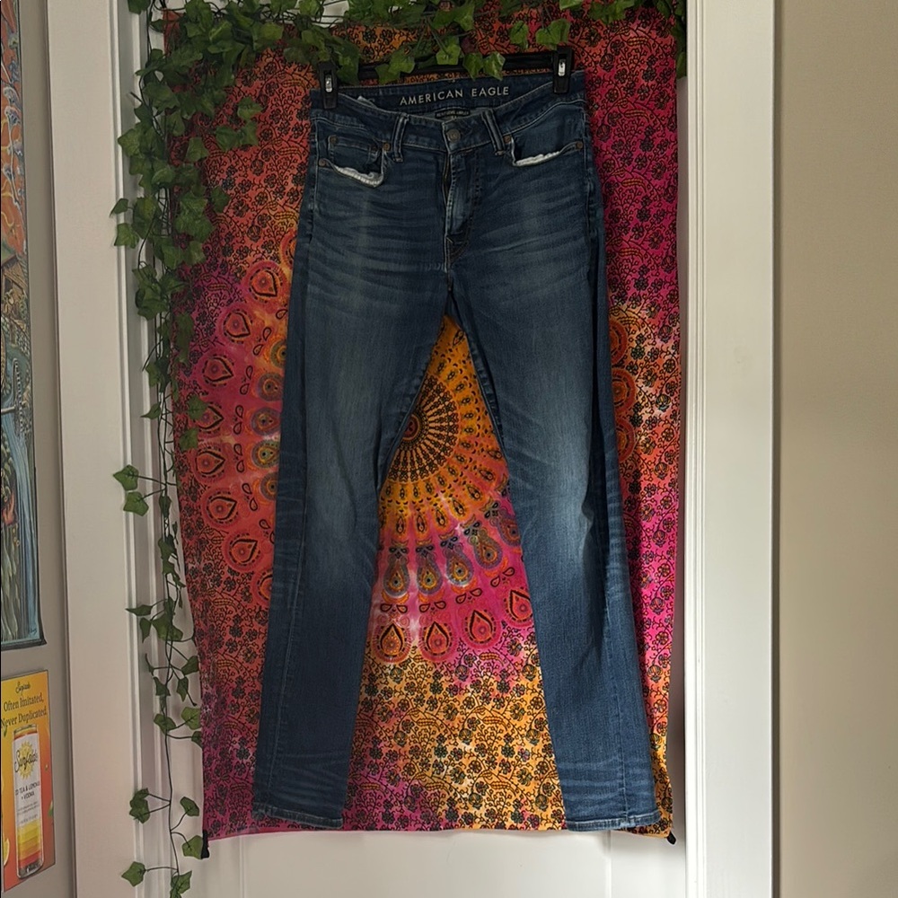 American Eagle Outfitters men’s Next Level Airflex Jeans (29x32)